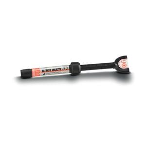 Clearfil Majesty ES-2 Universal - spuitje - UD (Universal Dark) 2 ml (3,6 g)